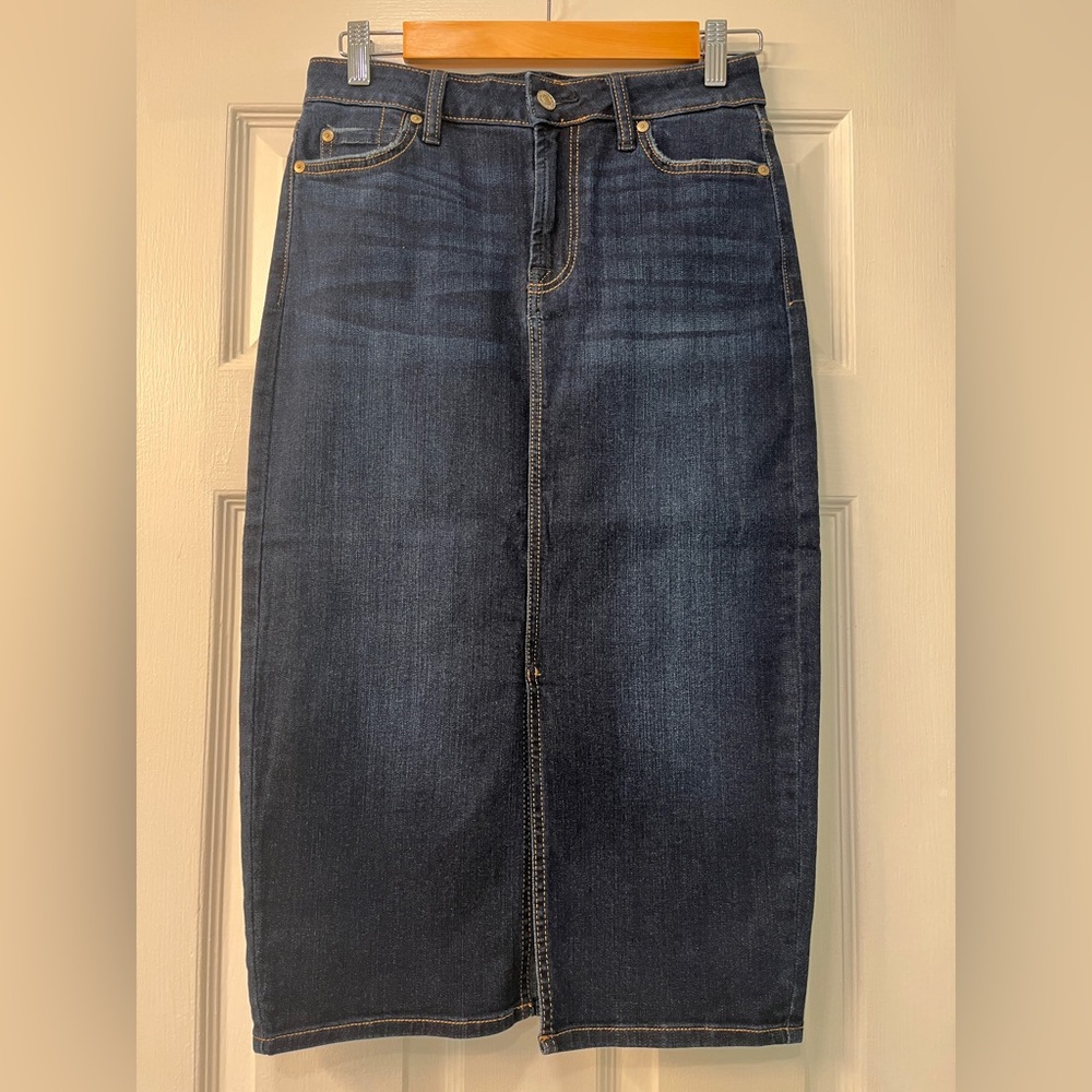 7 For All Mankind Indigo Denim Midi Skirt Size 26